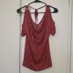 Short sleeve knit top